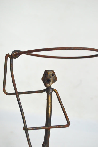 Sculpture artisanale en fil de fer