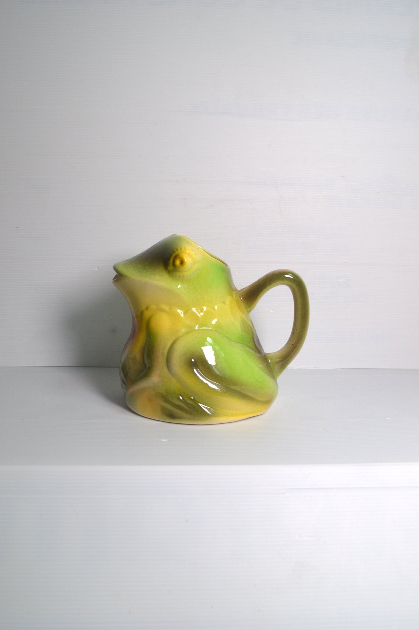 carafe-zoomorphe-grenouille