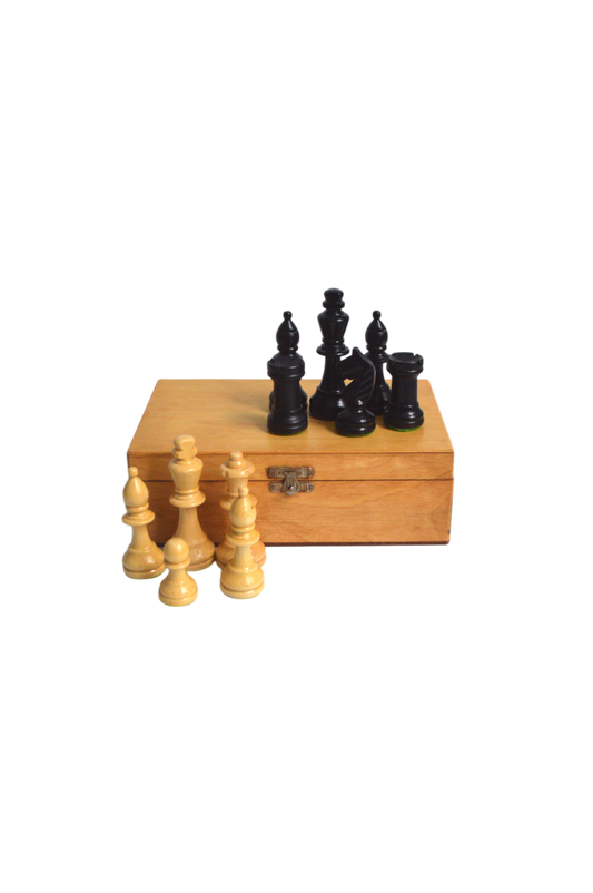 Pièces d'échecs en bois