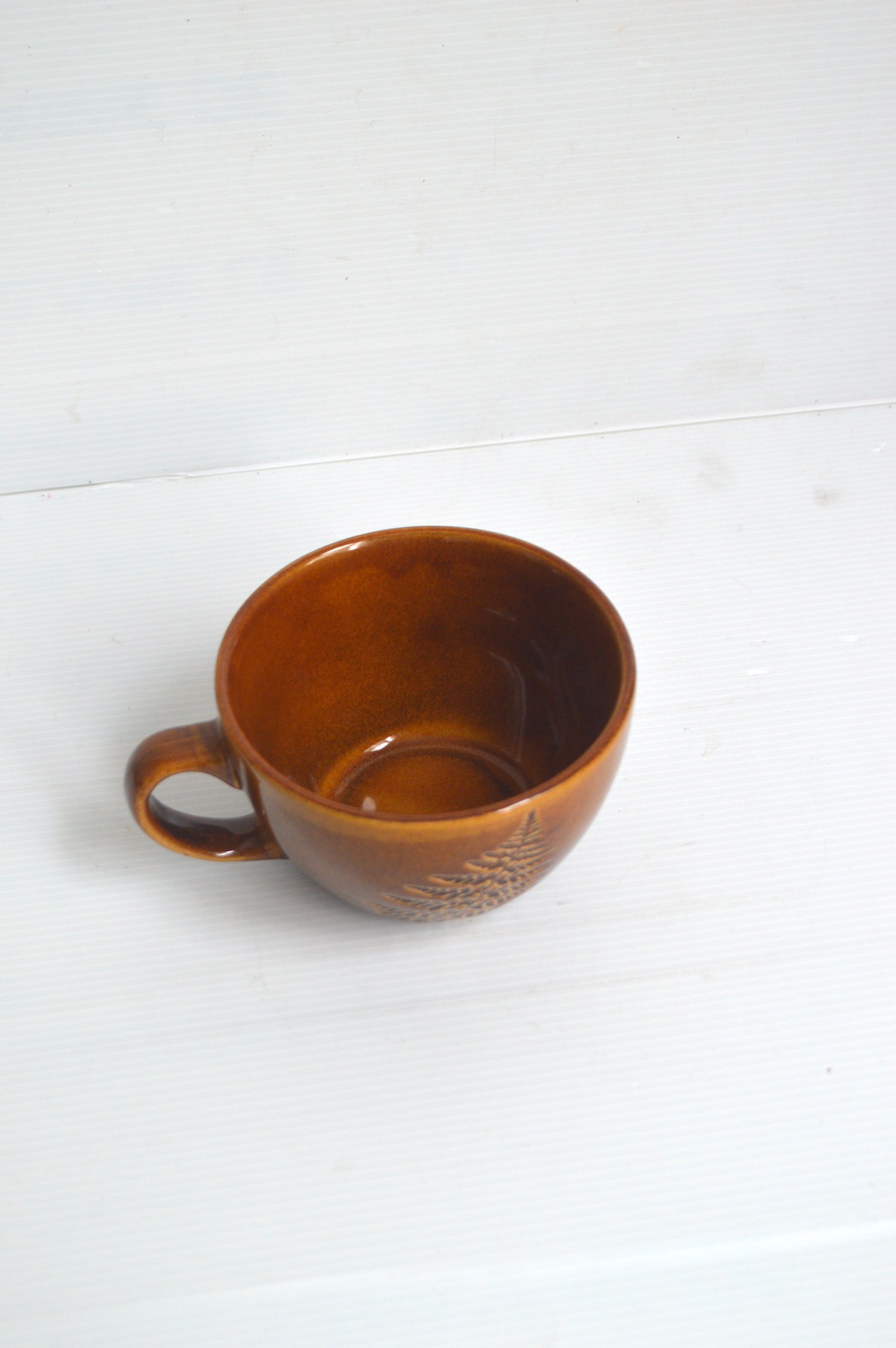 mug-ceramique-marron
